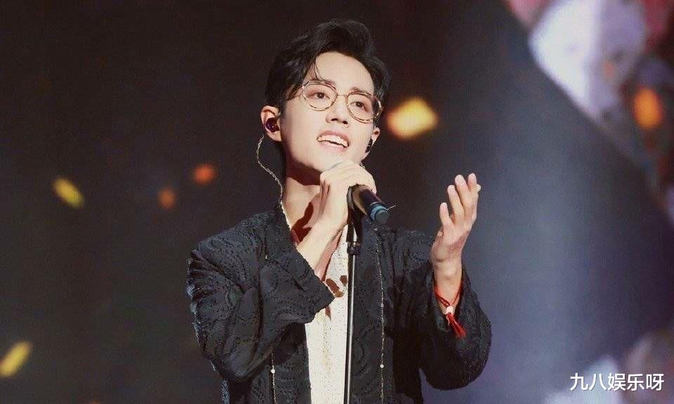 肖战|肖战工作室转让商标，即将脱离“苦海”？评论区粉丝高调庆祝