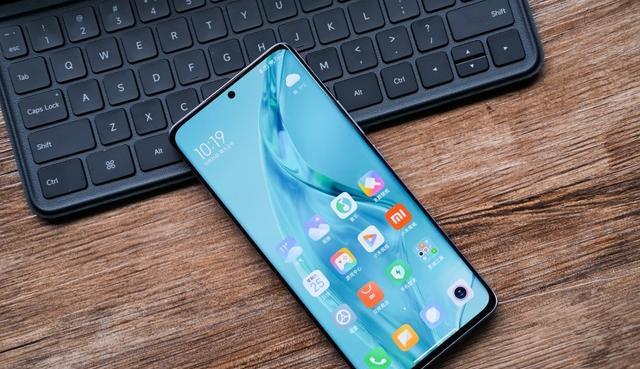 编程|2K曲面屏+120W闪充+IMX766V,跌至3659元,售价感人了