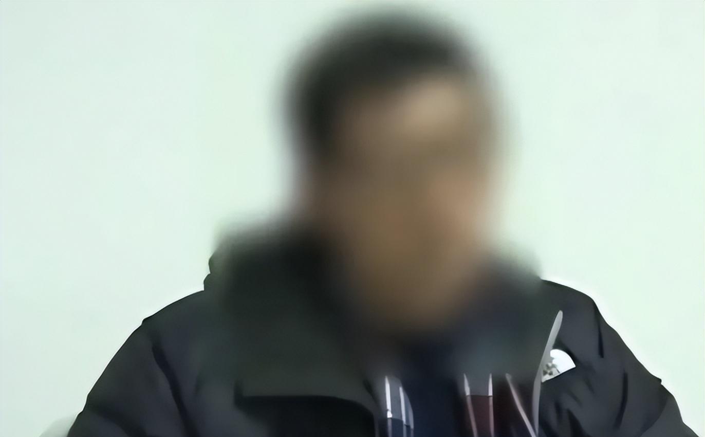 13年豪车女司机拒交停车费，收费员被车拖拽飞出去致死，最后咋判