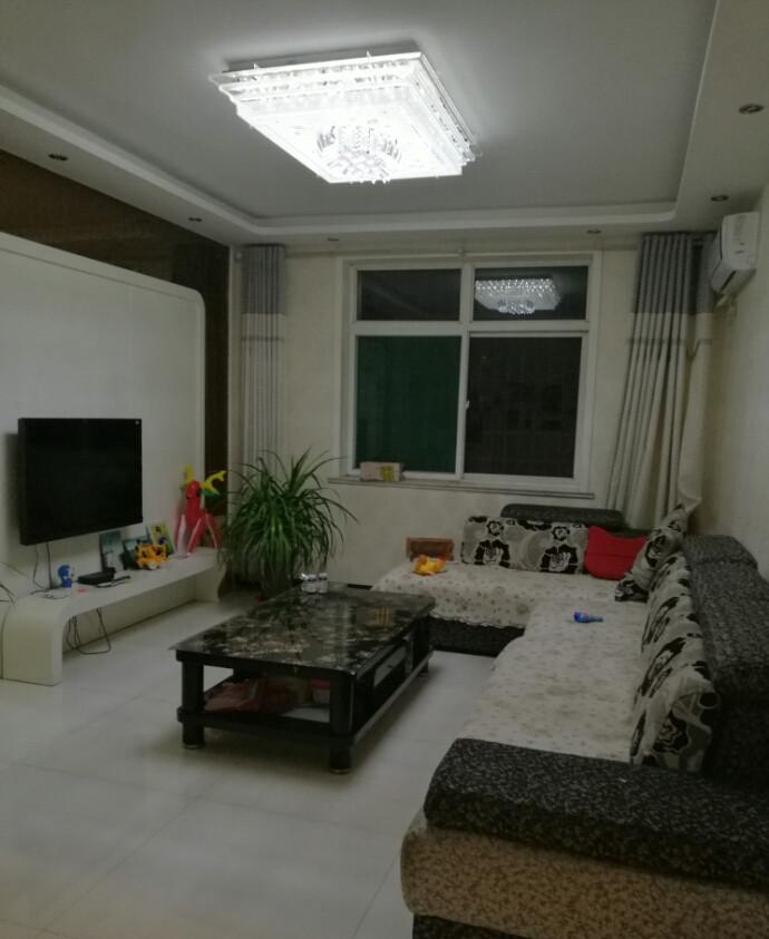 买了楼梯房的7楼,入住1年我想亏本卖掉,老公说我作!