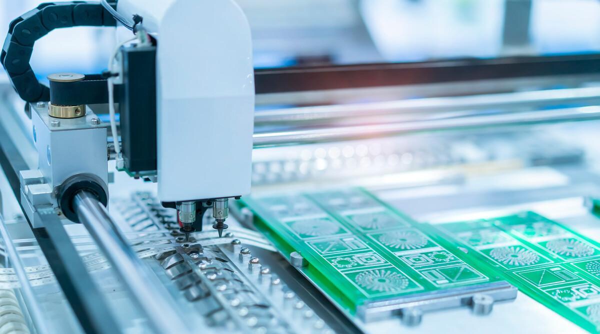 光刻机|高科技企业纷纷跟美国翻脸，国际巨头离不开中国市场