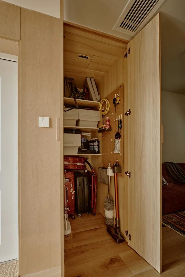 上海一户人家,因太会布置而走红,把46㎡老房装得堪称收纳教科书