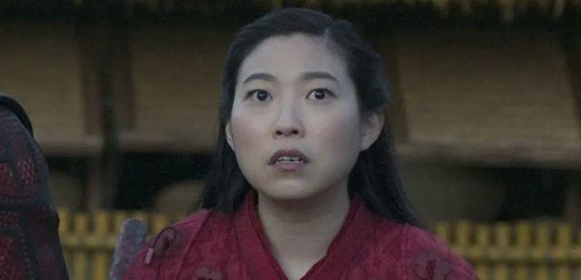 好莱坞|《尚气》女主角被喷到退网:好莱坞的网络暴力,和离谱的正确思维