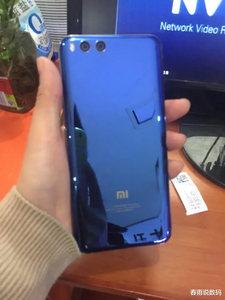 小米科技|还有人再使用小米6吗？这款手机的4G版本和6G版本的区别大吗