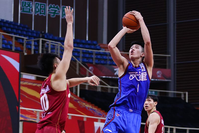 马赫雷斯|21分8篮板7封盖！CBA鱼腩涌现出超级锋线，季后赛已向他们招手