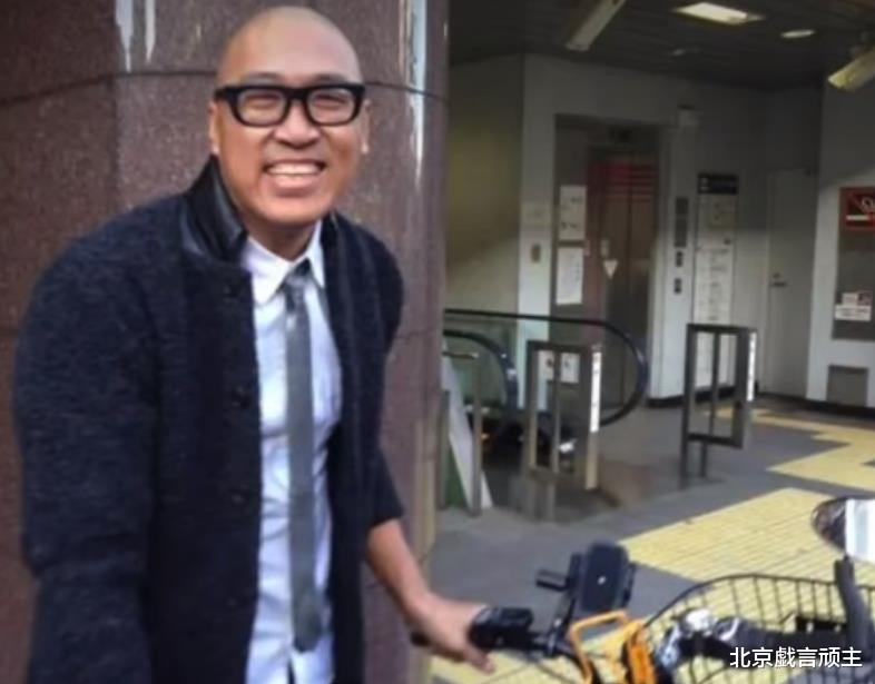 张兰|汪小菲骂战持续升级,张兰哗众取宠,人设崩塌,国籍问题又惹众怒