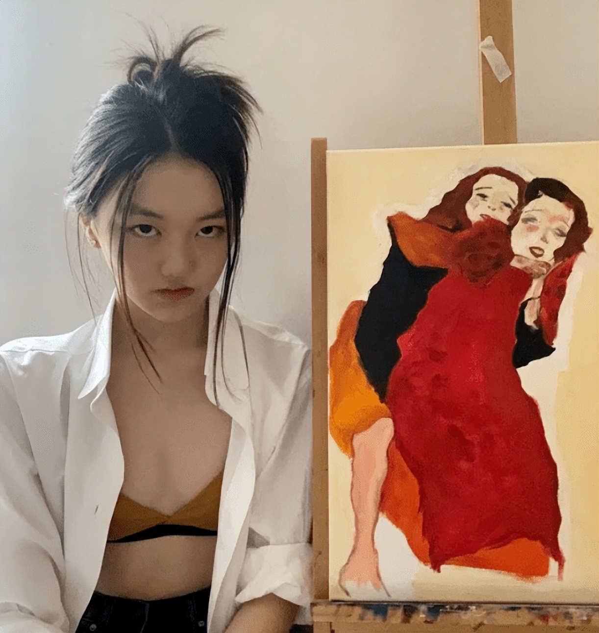 李嫣|李亚鹏再婚后,李嫣在国外似乎有点放飞自我了,王菲也不管管吗