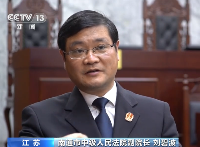2020年老人超市拿鸡蛋猝死,家属索赔38万,法院怎样判?