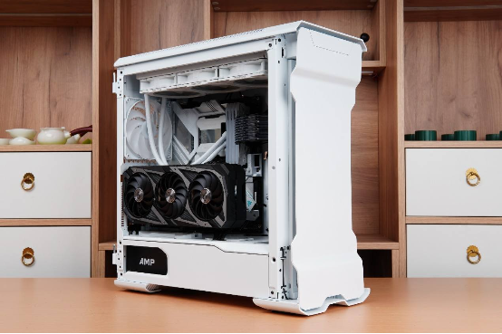 机箱|新的一年新的归来，追风者(PHANTEKS) PK518幻影白新色鉴赏