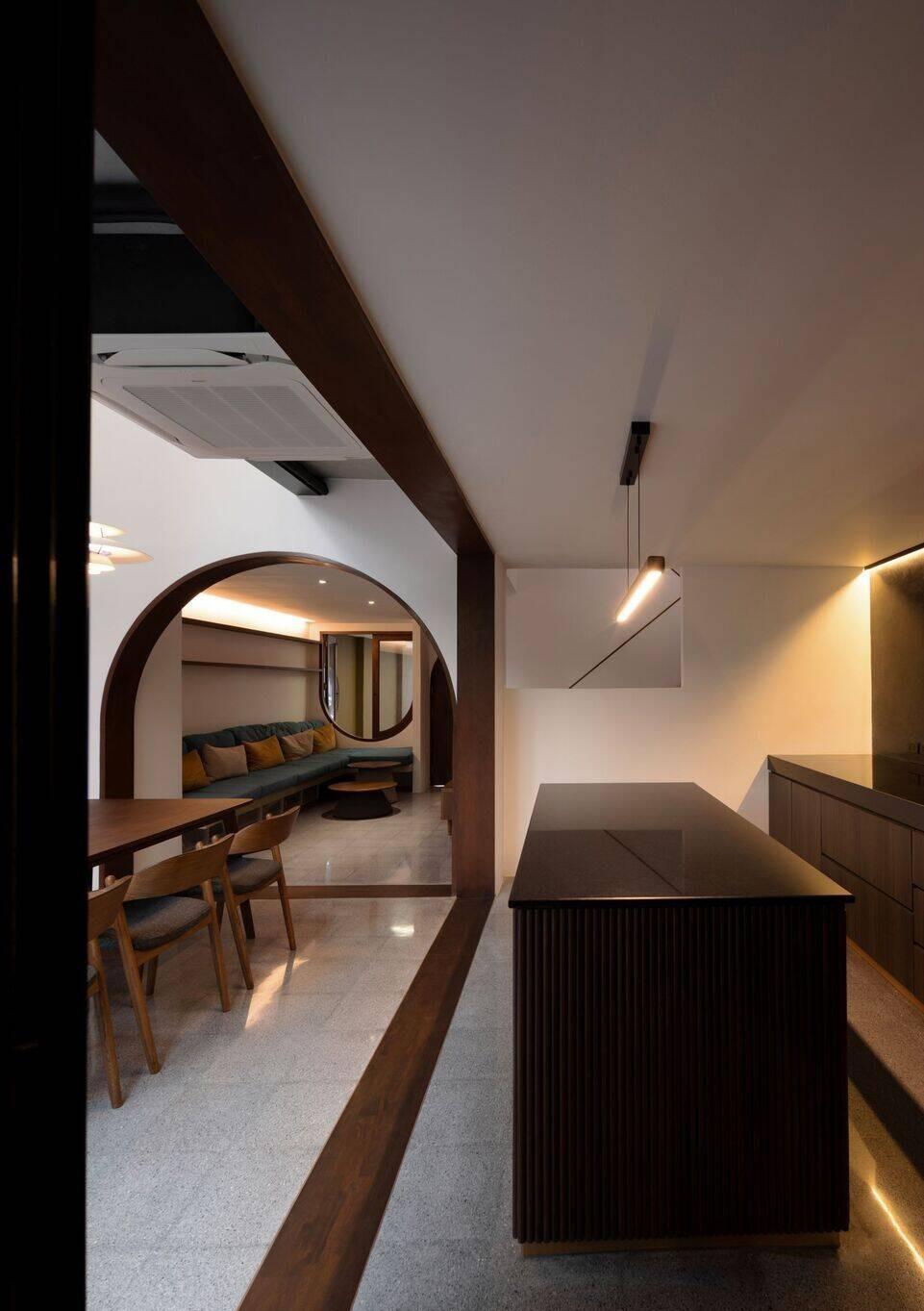 140㎡上下双客厅,装修沉稳大气,有条件谁不喜欢这样的养老房!