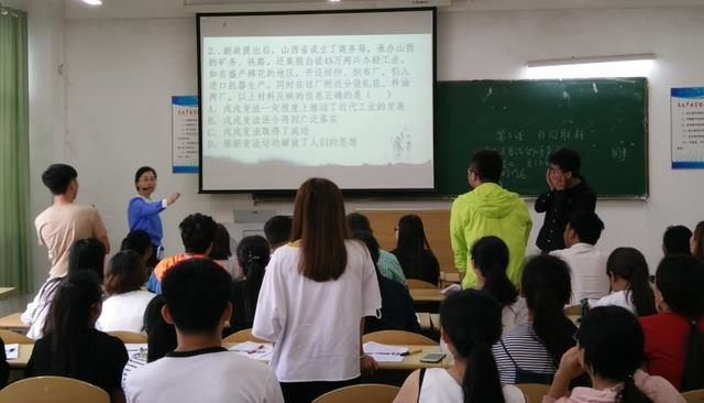 教师|教师行业将“大整顿”，教师准入门槛提高，三类教师面临无课可上
