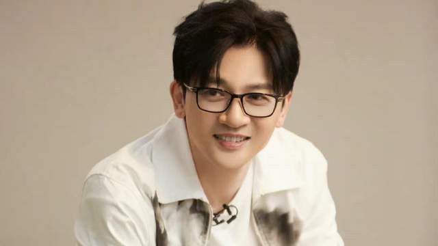 陈小春|《披哥2》16人将成团，3人争夺队长，C位候选人4位，陈小春恐梦碎