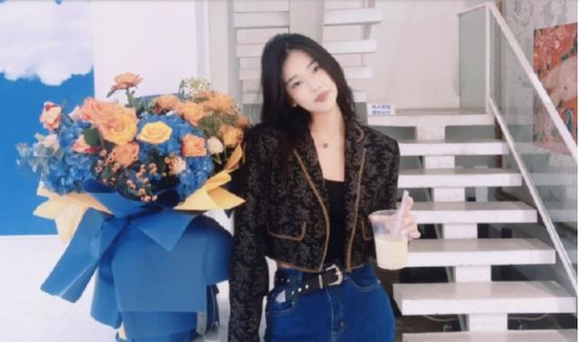 岳岳|刘大锤曝:时间管理大师岳明辉夜会三女生,一个女爱豆,两个素人