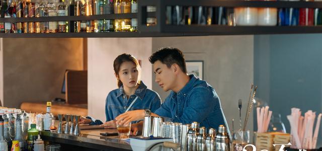 王晓晨|二十不惑2的爱情有意思！姜小果齐颂恋爱，梁爽蒋兰州却是反套路