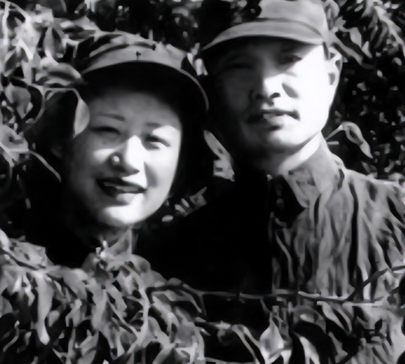 副军长丈夫牺牲后,李又兰改嫁张爱萍将军,生下三个儿子都是牛人