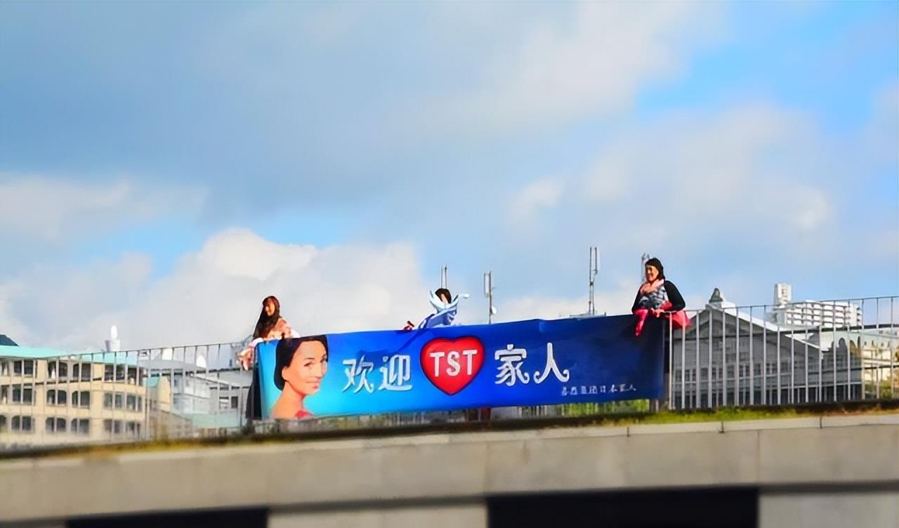 朱之文|张庭事件还在升级!多名宝妈曝光内部话术,张庭:我是在做慈善