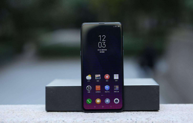 小米科技|小米手机配置不再发烧,如果配置上去了,价格高点也能接受