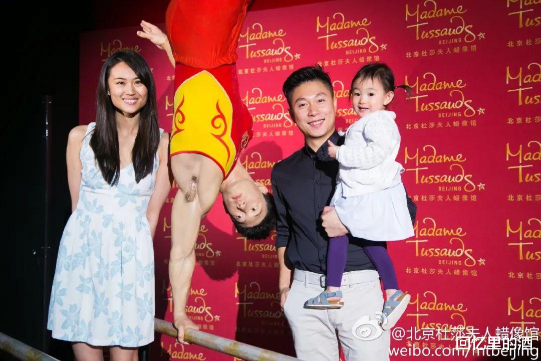 杨幂|谁敢信这是杨幂啊？神似热依扎还暴露脸僵，可以入选灾难名场面了