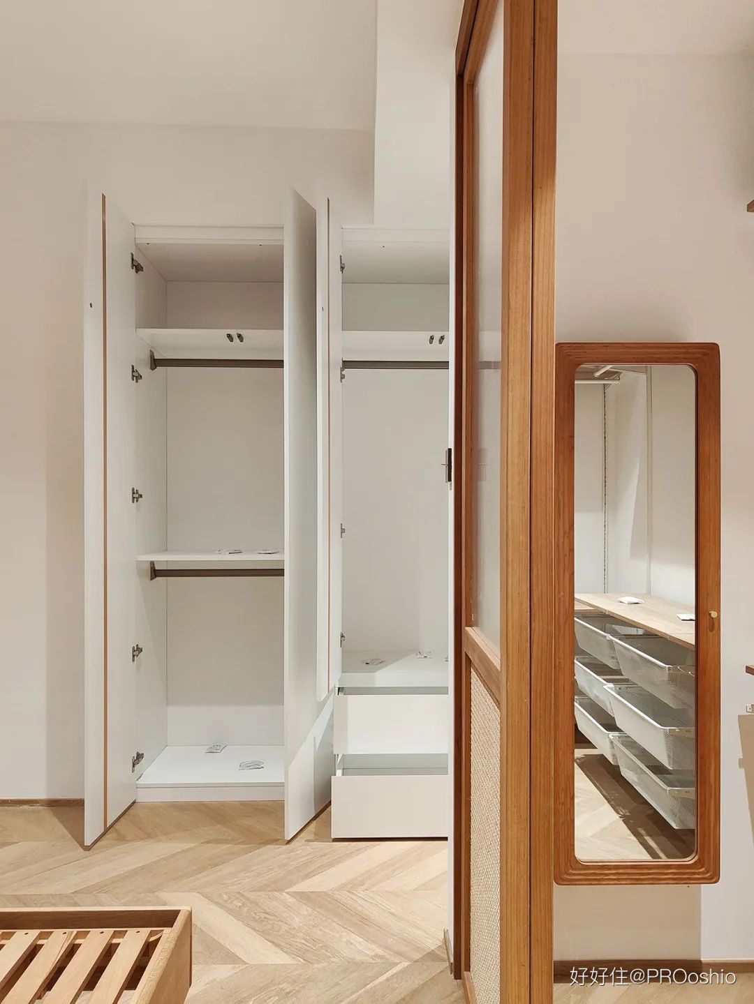 从卧室隔出2㎡衣帽间，2千块实现超强收纳+超高颜值