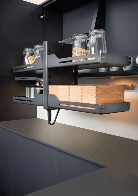 厨房收纳才不难，这些超好用的厨房收纳方法，大部分的家庭都能照搬