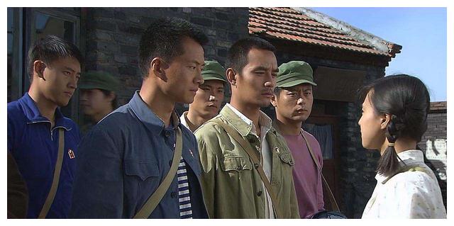 王凯|王凯:父亲肺癌离世一个月,他被查出肺部阴影,红不红已不再重要