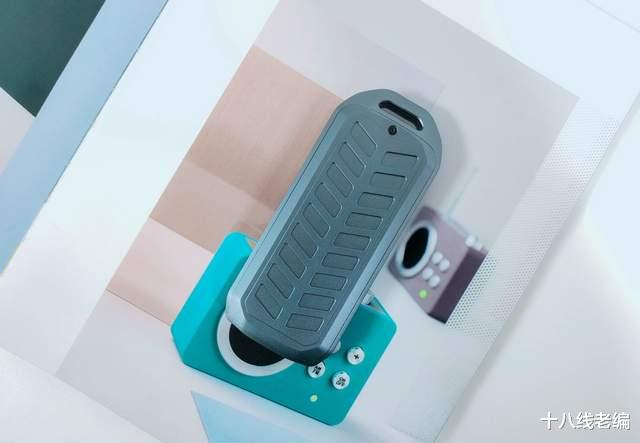 USB|如何压榨笔记本雷电3接口全部性能，奥睿科USB4.0硬盘盒评测