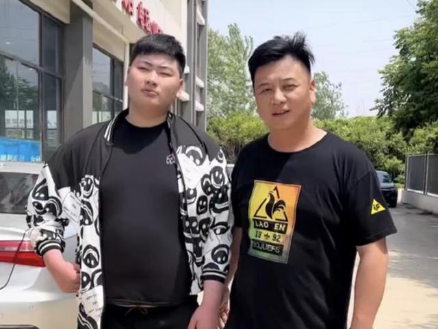 朱之文 大衣哥送儿子进减肥训练营，小伟获教练表扬，网友：比妹妹卖力