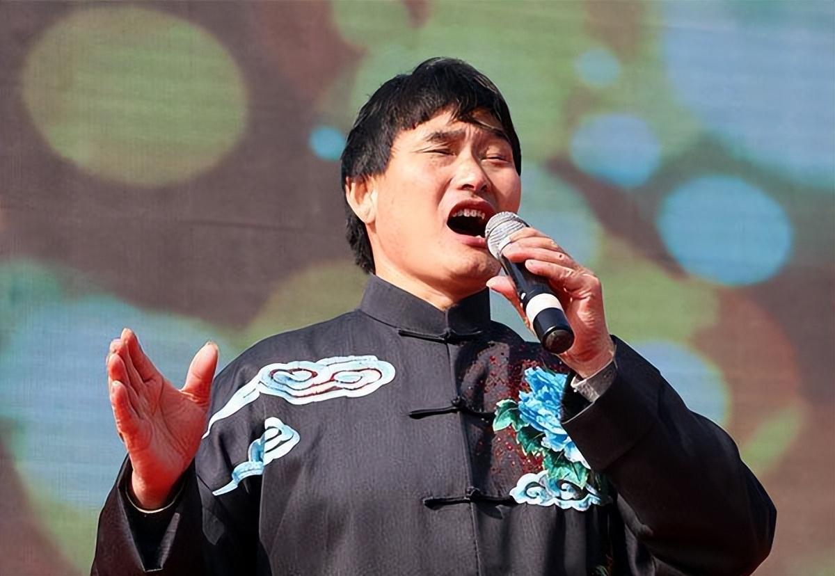 朱之文|大衣哥要翻红？网传受邀担任《好声音》导师，朱小伟陈萌婚期将至