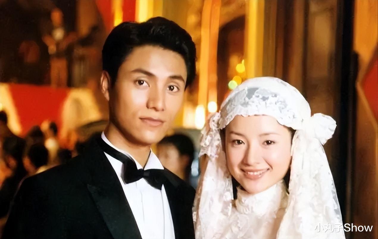 董洁|瘦得皮包骨！42岁董洁现身机场状态一般，休闲风打扮如同路人甲