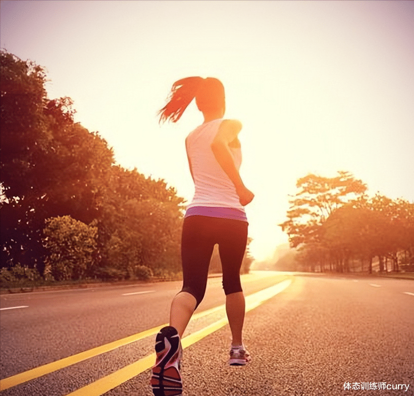 跑步|减肥时,每天跑步五公里,三个月后,身材怎么样了?