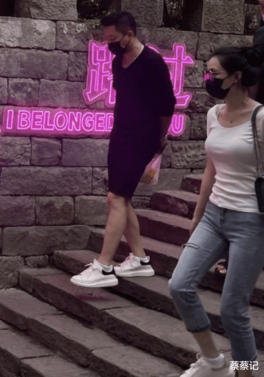 大S|S妈否认大S怀孕2个月，称其身体无法承受，赞具俊晔工作努力，有很大改观！