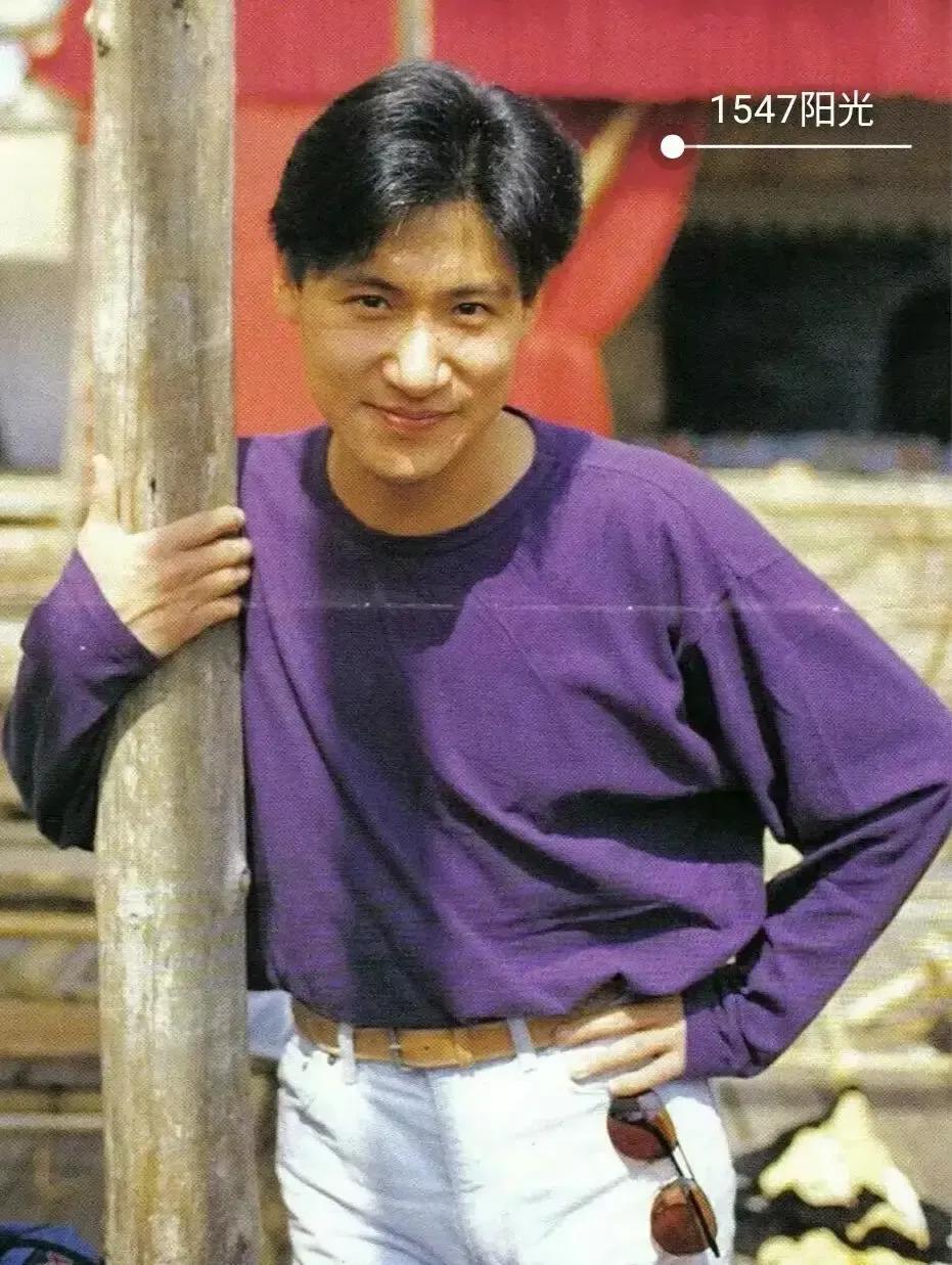 张学友|张学友是四大天王之首，当年比beyond火很多，有人质疑其目的不纯