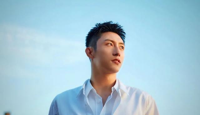 左小青|小八卦,黄景瑜,沈月,李一桐,张子枫