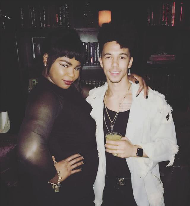 迈克·泰森|泰森女儿“大变样”，300斤瘦身成女模特，网友：难以置信