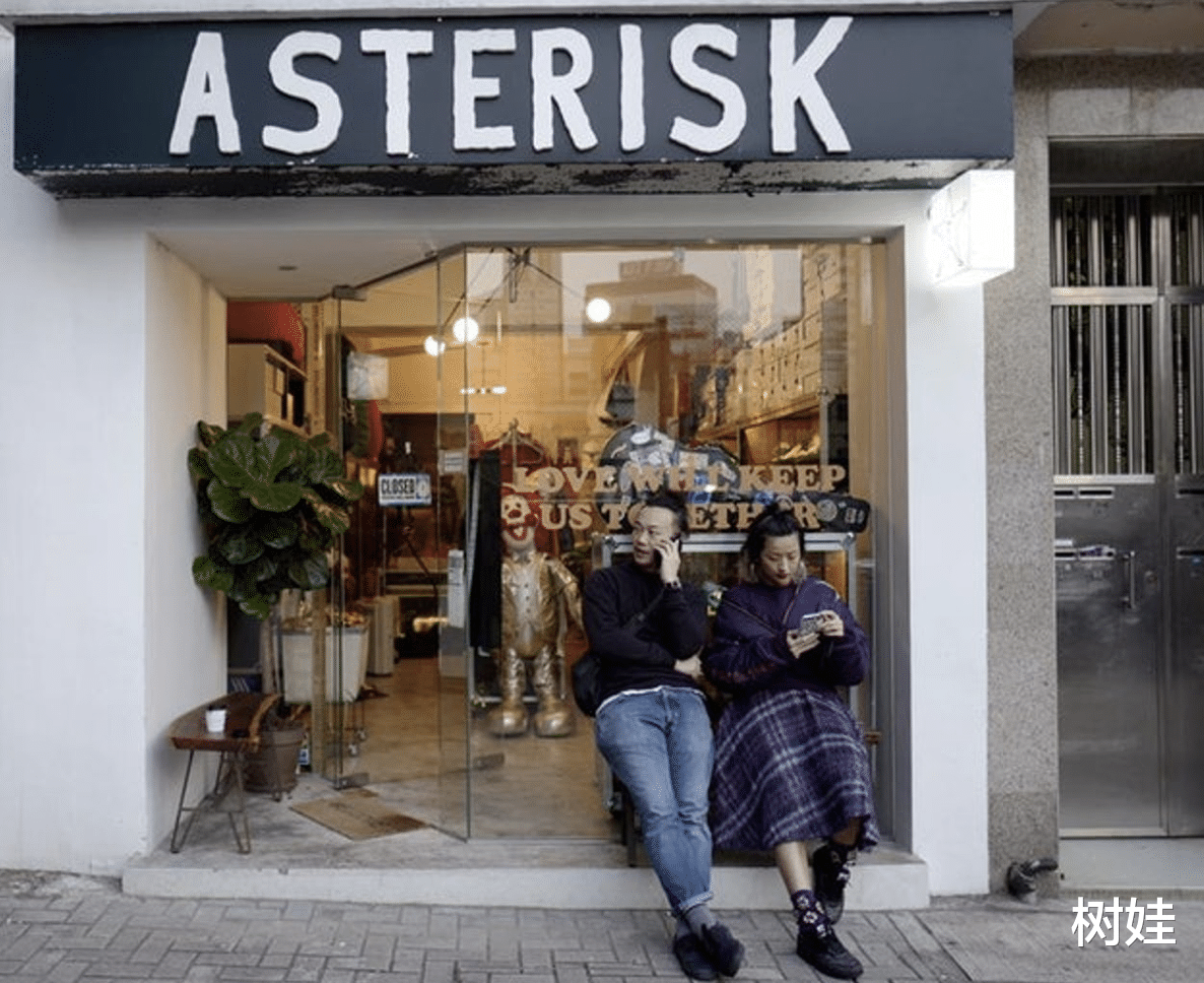 徐濠萦|陈奕迅27场演唱会落幕,最终场为女儿献歌,康堤当场落泪场面感人