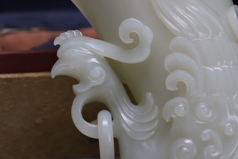 和田玉籽料|和田玉籽料“天鸡尊”