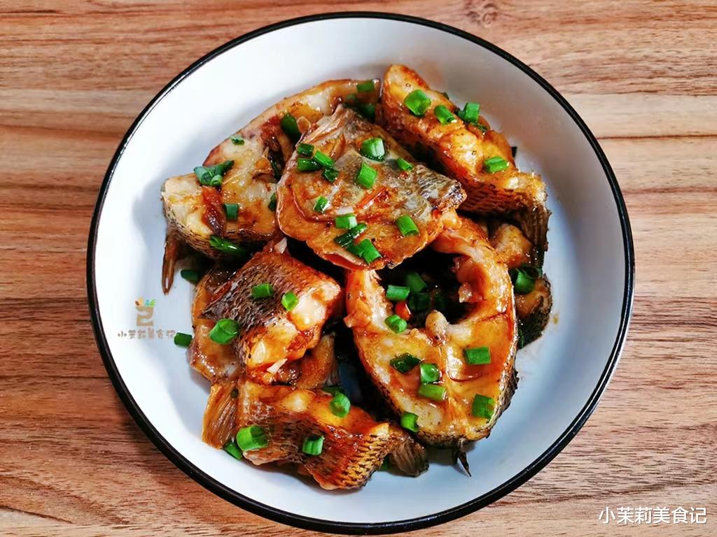 明日末伏，叮嘱家人：食2肉3菜，少吃1味，合理忌嘴，秋冬少生病