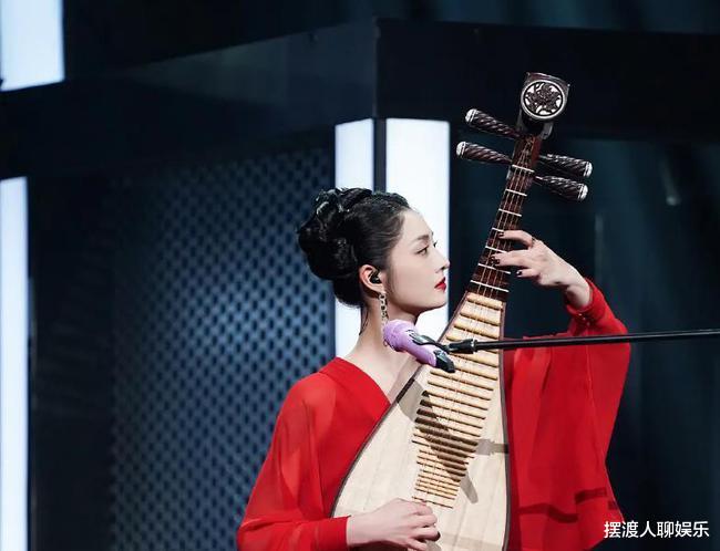 闪光的乐队|新的音综来袭,《闪光的乐队》迎来踢馆选手,节目互动成亮点