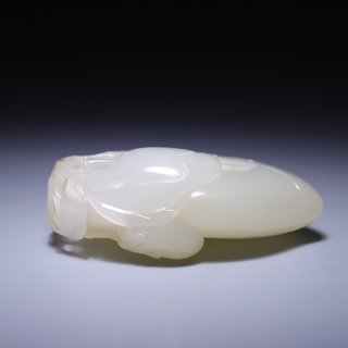 |和田玉喜鹊寿桃摆件