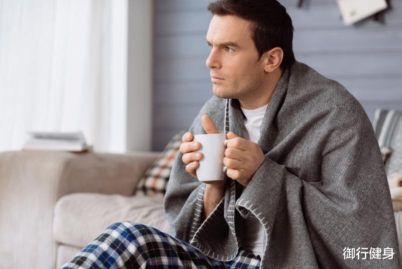 运动|45岁中年人坚持跑步,为什么反而更容易感冒了?