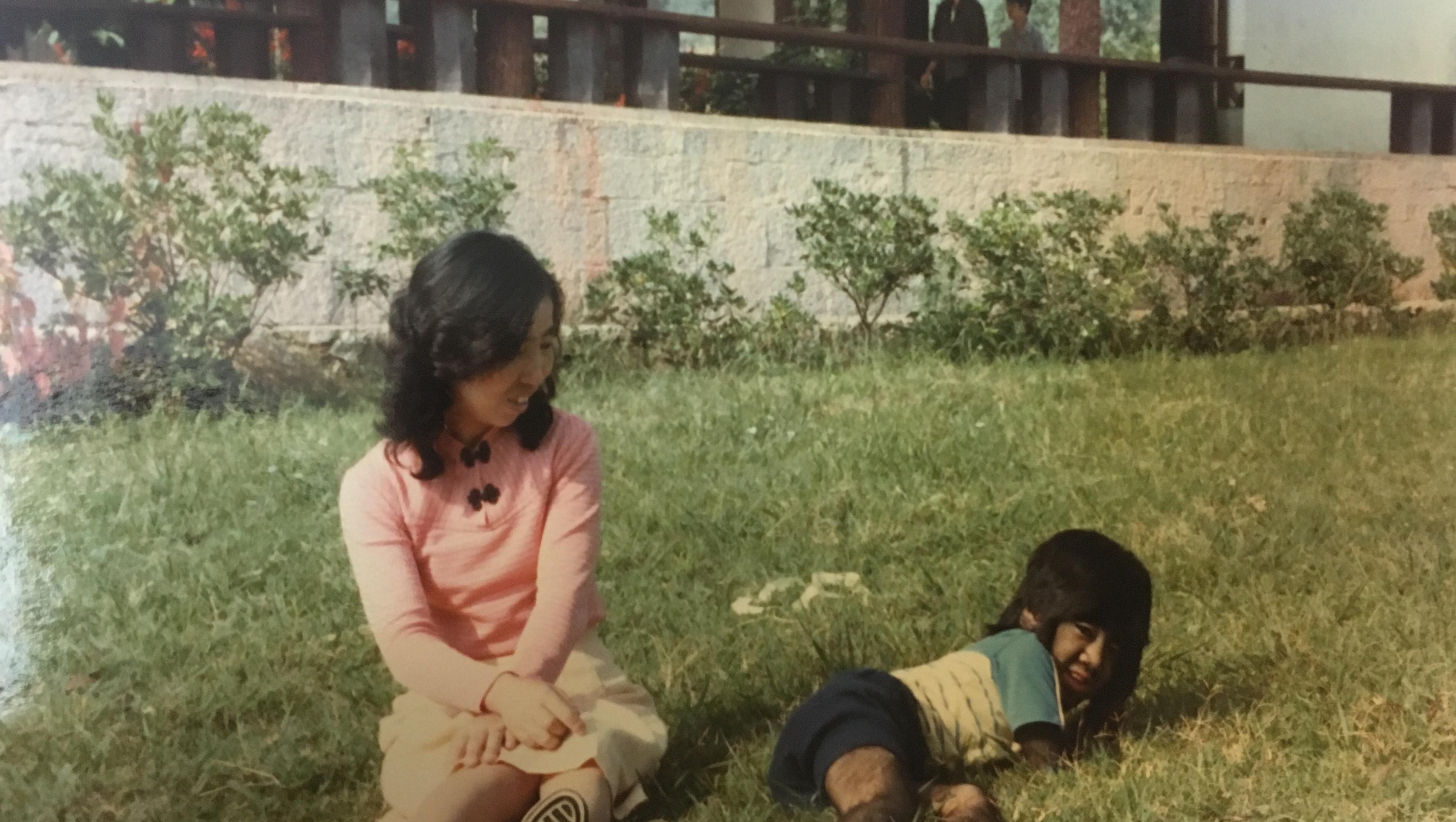 于震寰|刚出生就震惊全国，有人花1000万包装他，42岁娶90后娇妻