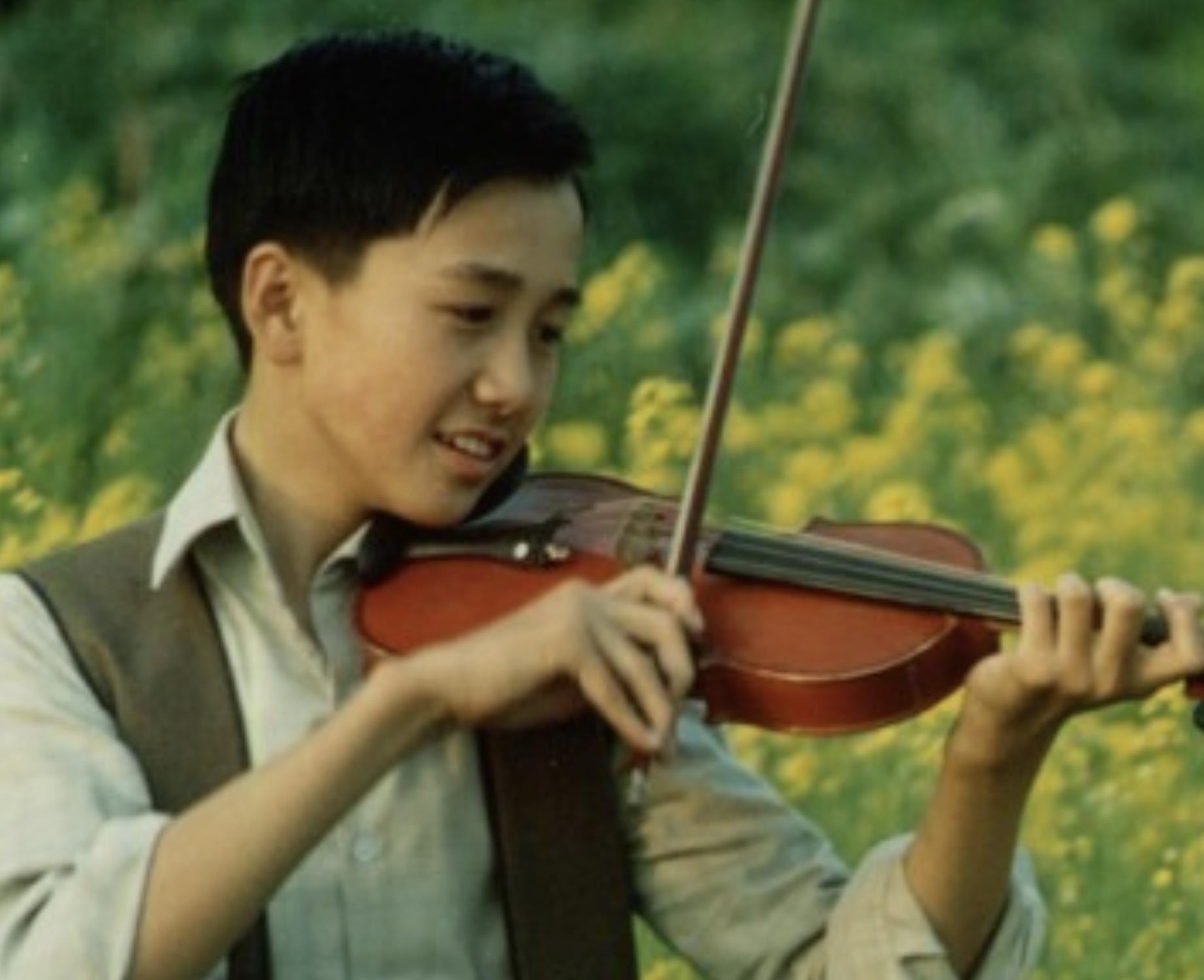 人物设定|人前人后两幅面孔！这9位戴着“面具”演戏的明星，人设洗不白了