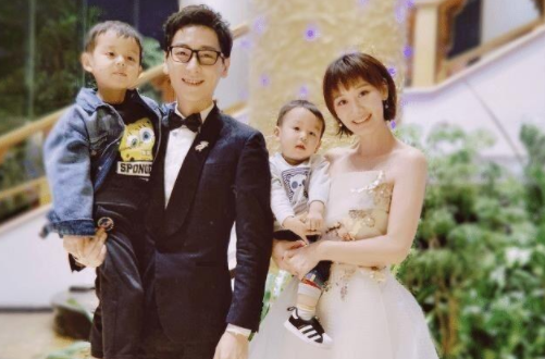 郭晓敏|江苏台一姐,和主持老公结婚10年恩爱如初,一家四口幸福美满