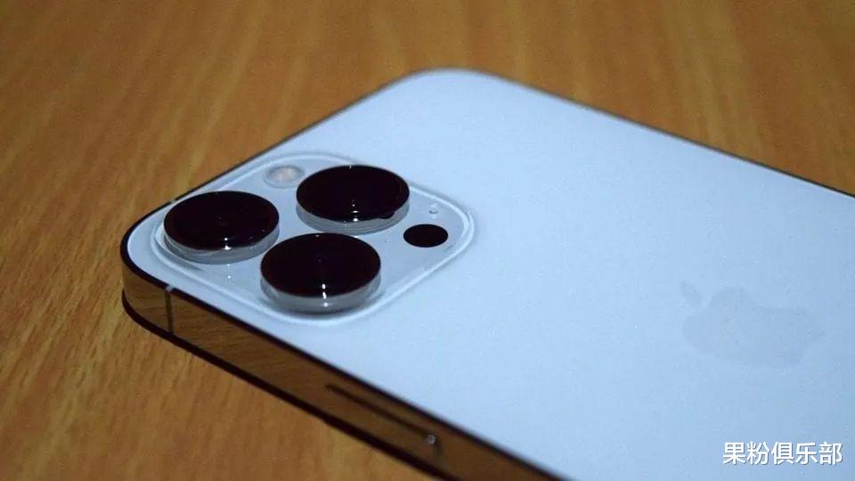 iPhone14|iPhone 14 运存全面升级，Pro 真的猛！