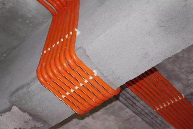 家装电线选硬线还是软线?装修工人:我们喜欢软线,业主偏爱硬线