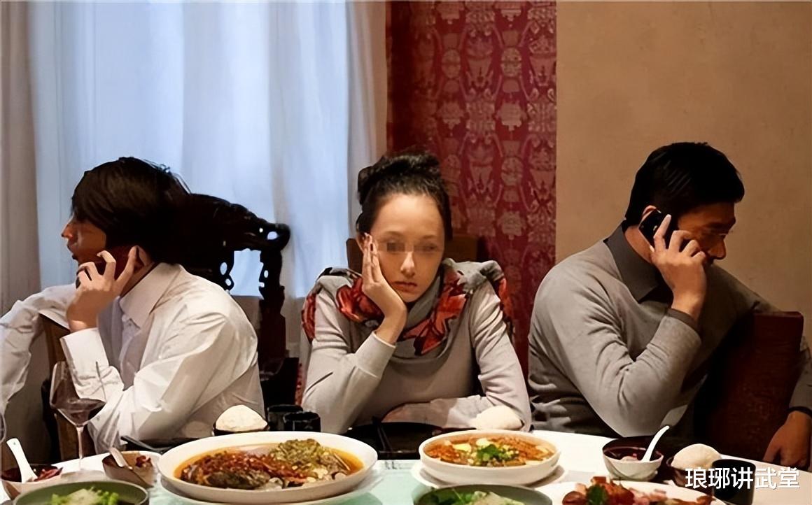 案例:男子邀请朋友做客,妻子趁其洗澡与之偷情,最终酿荒唐血案