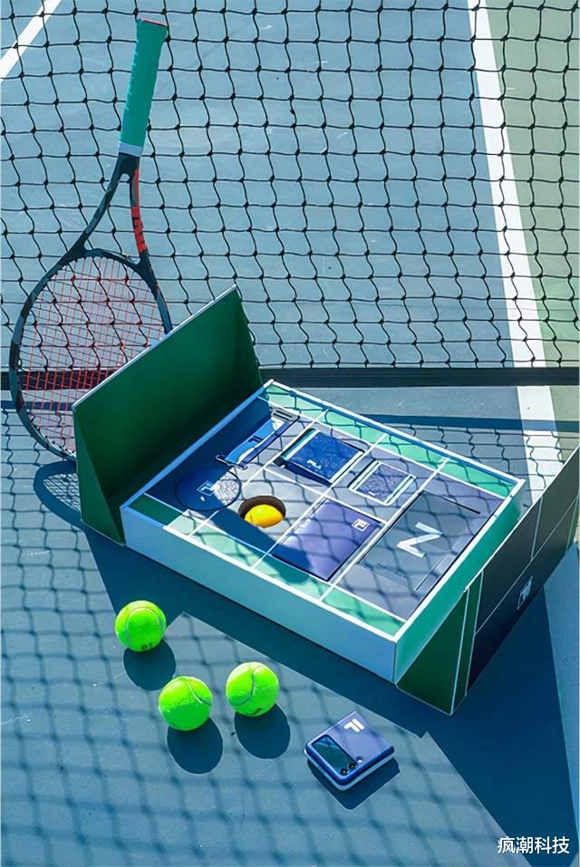 三星Galaxy|三星Galaxy Z Flip 3 FILA版发布，国内无缘