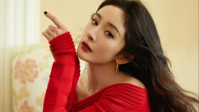 王艳|女明星油腻起来，张翰都得靠边站，“去油达人”杨幂也中招了