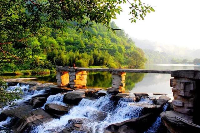 甘肃|甘肃唯一的南方城市，被誉为是“陇上江南”，拥有秀美的江南风景