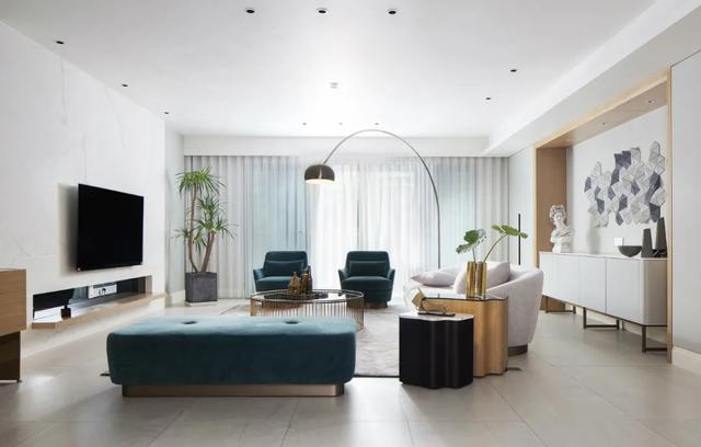 300㎡现代大平层,精致、清新、舒适,住起来很舒服